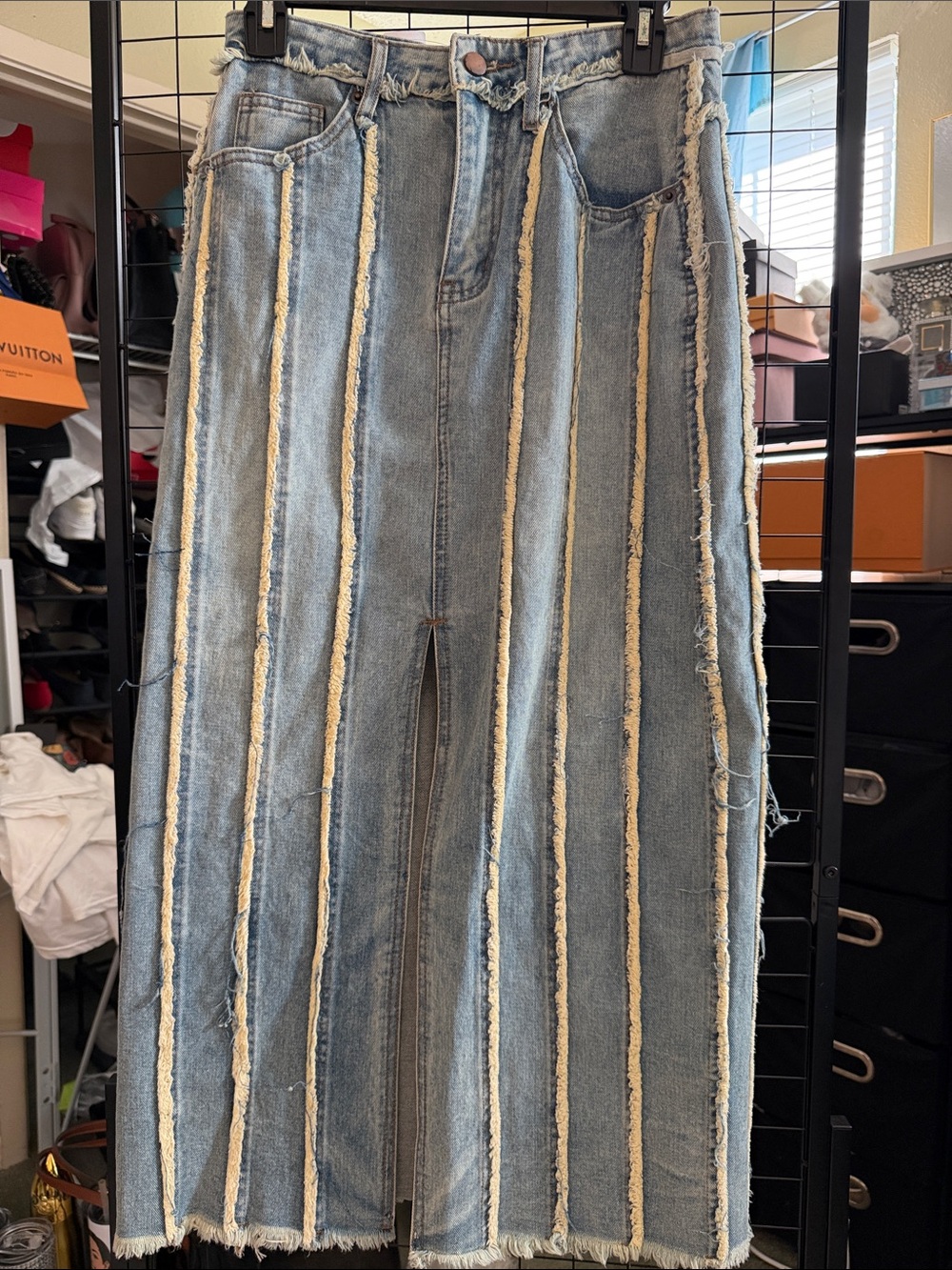 Blue B. Women’s Distressed Vertical-Strip Denim Skirt - Blue